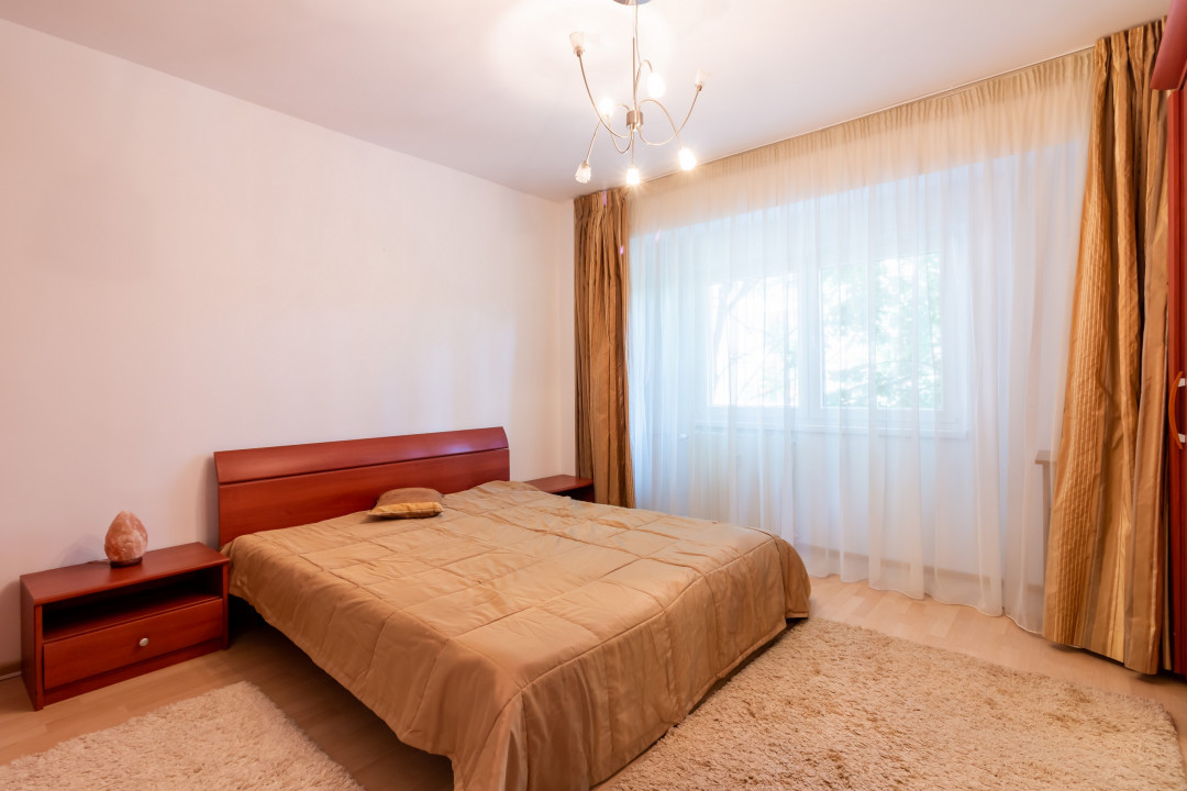 Apartament 3 camere strada Matei Basarab, utilat si mobilat, parcare