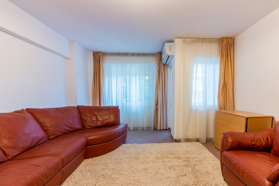 Apartament 3 camere strada Matei Basarab, utilat si mobilat, parcare