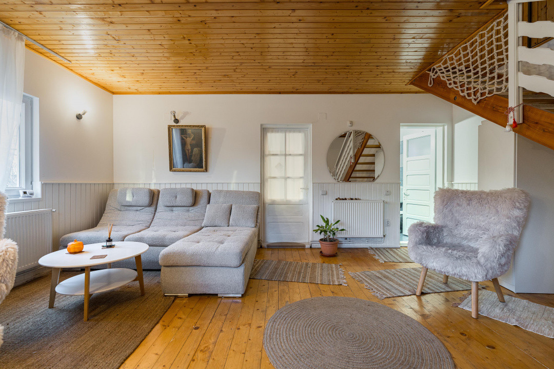 Căsuța din povești, mobilata complet, Comarnic