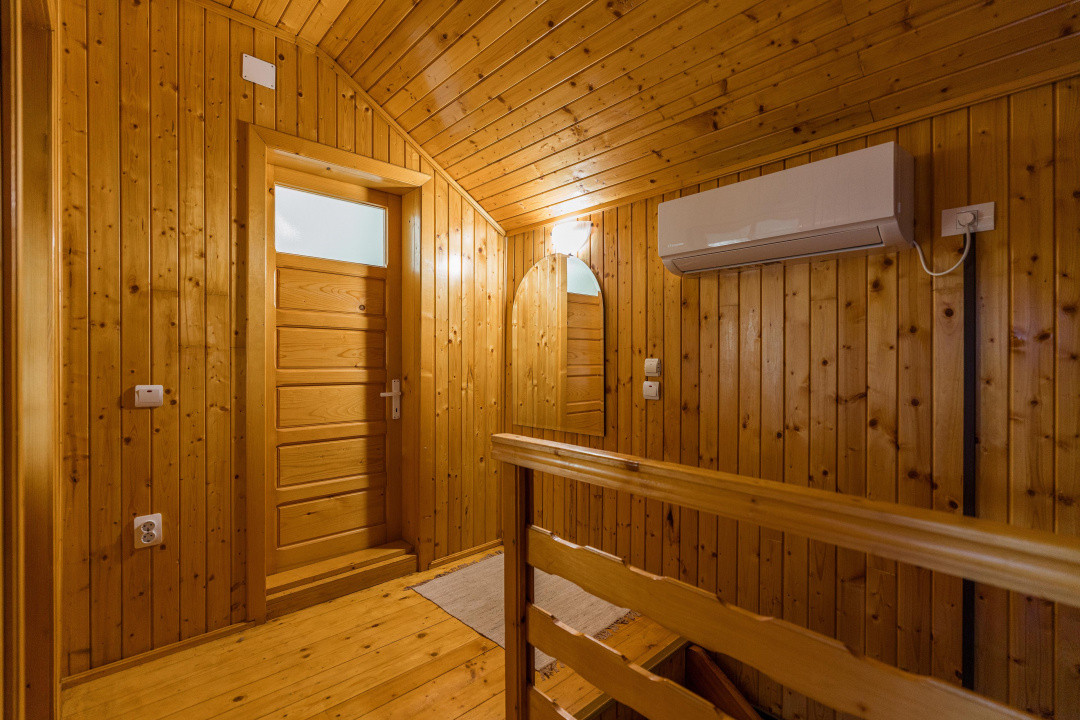 Căsuța din povești, mobilata complet, Comarnic