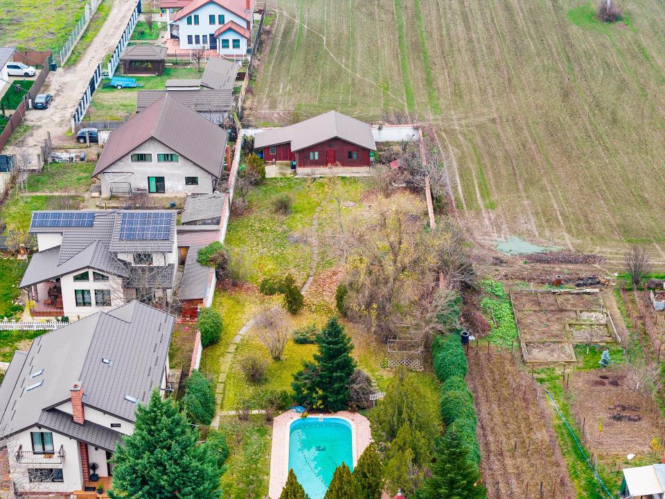 Casă de vacanță sau locuință permanentă, teren 2649 mp, Snagov - Ciofliceni