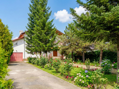 Vilă cu piscină și cabană, teren 2649 mp, Snagov - Ciofliceni