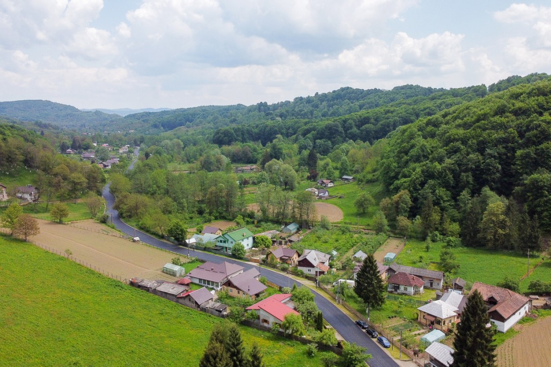 Căsuța bunicii din Vârfuri, conectare cu natura in cadru idilic